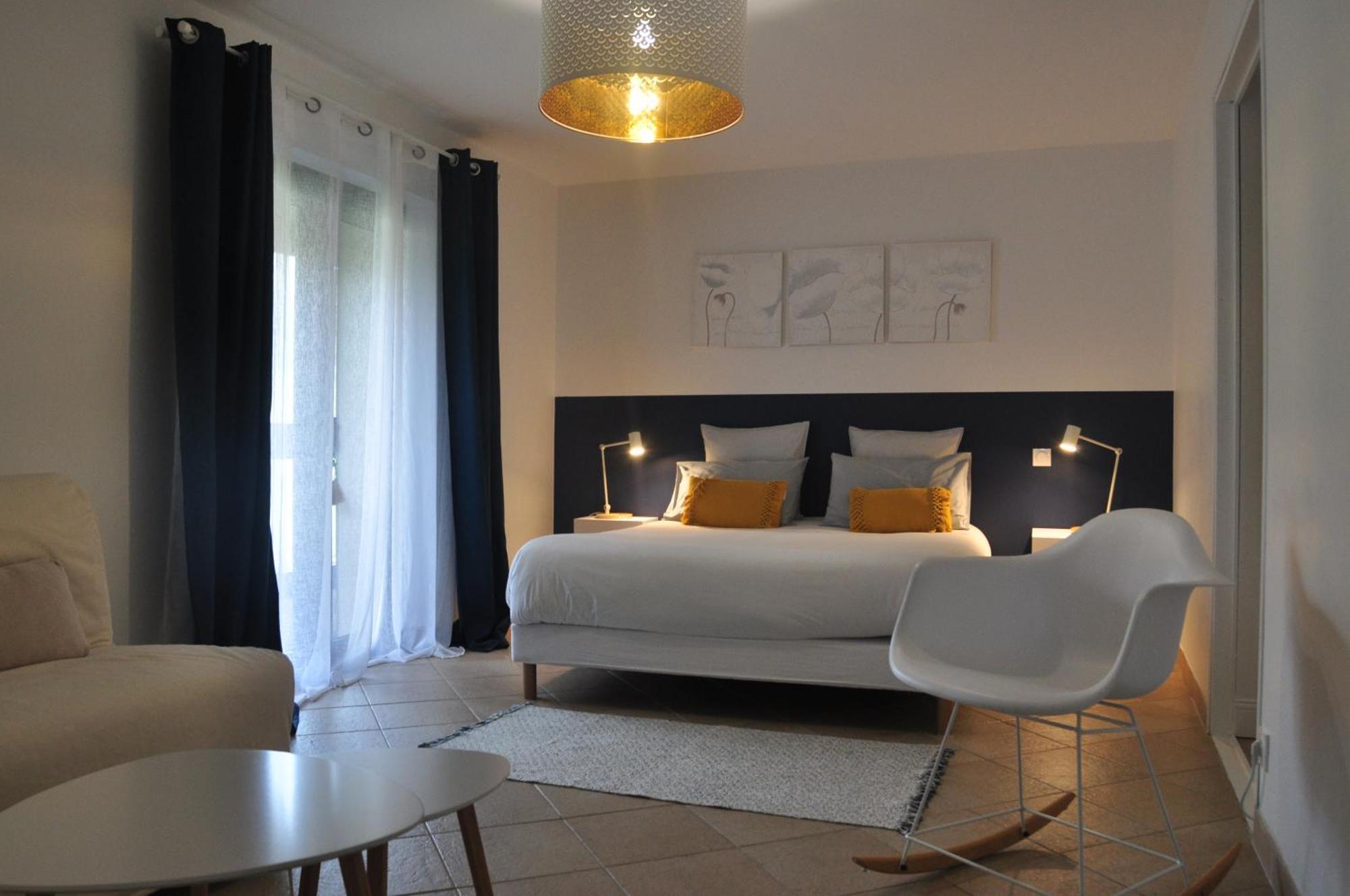 Chambre D'Hotes A La Cle Des Champs Varen ภายนอก รูปภาพ